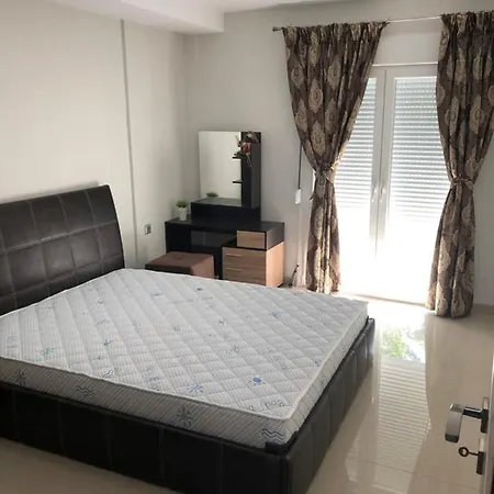 Apartment Irida 2