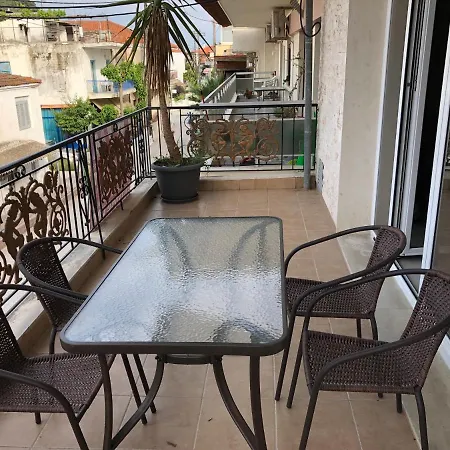 Apartment Irida 2
